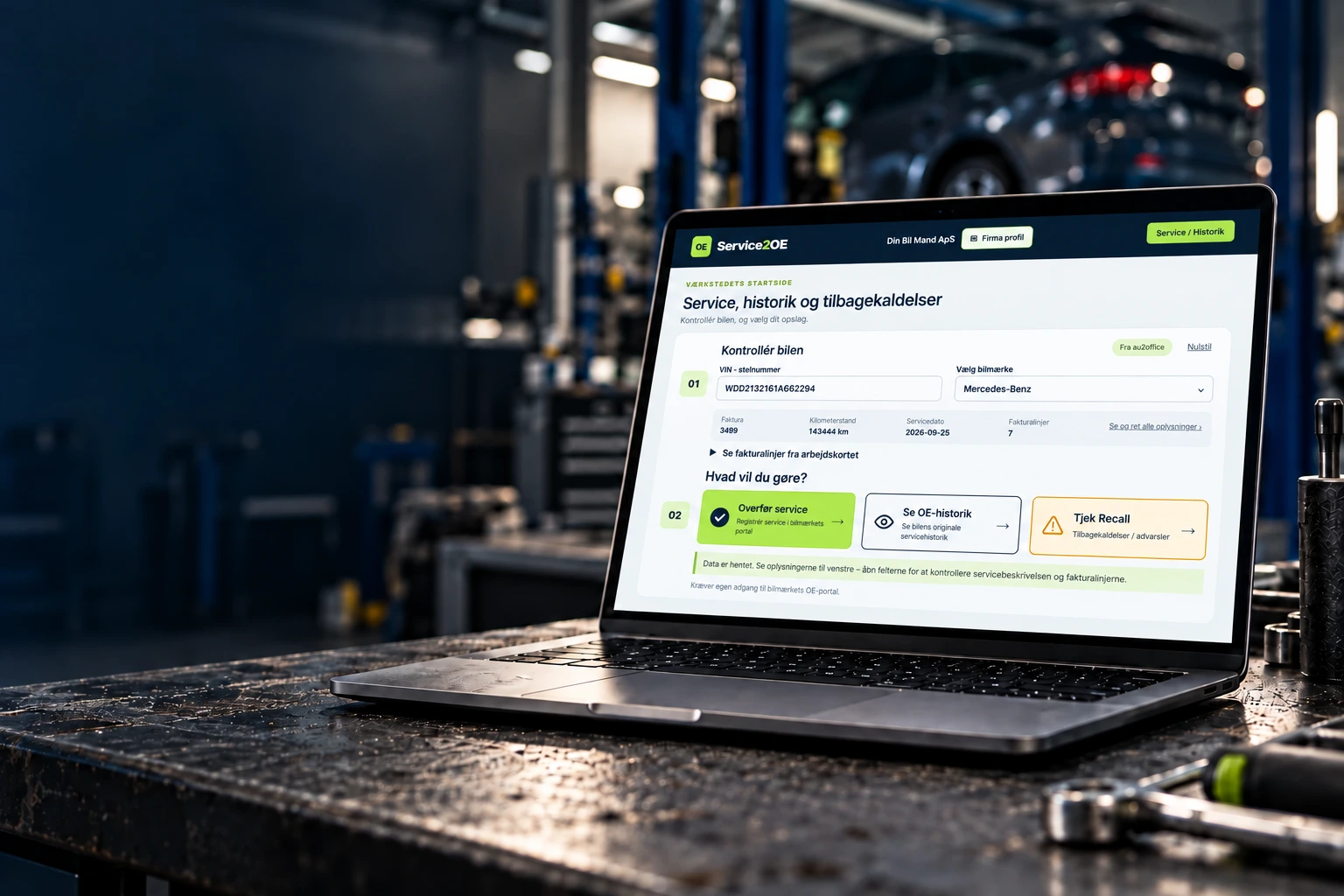 Service2OE på værkstedets PC med Overfør service, Se OE-historik og Tjek Recall.